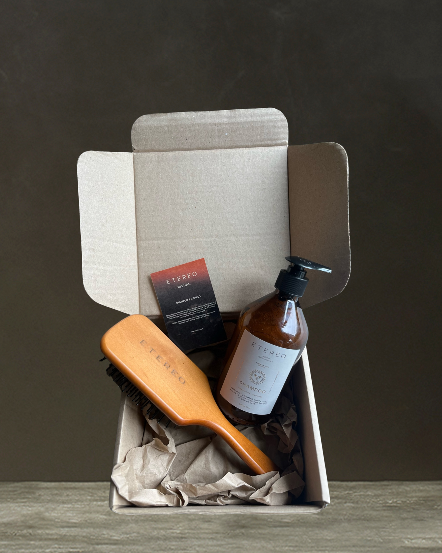 Kit Shampoo & Cepillo